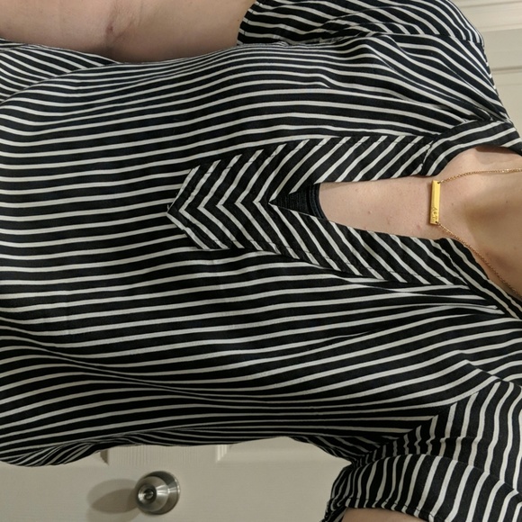 Black and White striped shirt - Picture 3 of 3
